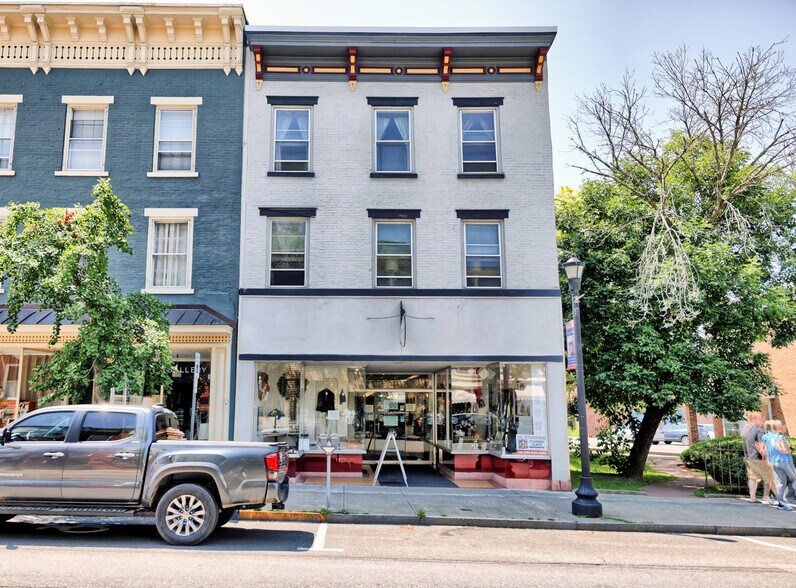 Primary Photo Of 511 Warren St, Hudson Storefront Retail Residential For Sale
