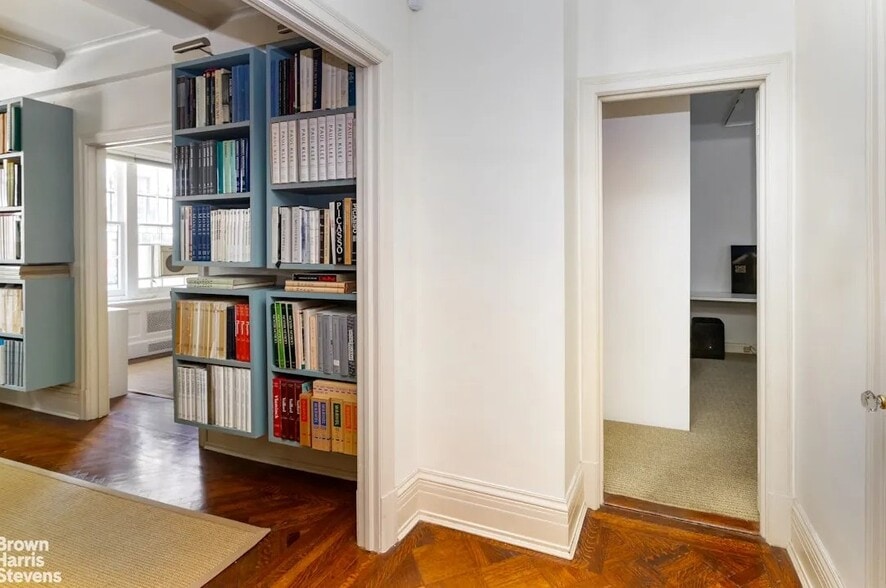 More Photos Of 45 E 62nd St, New York Apartments For Sale
