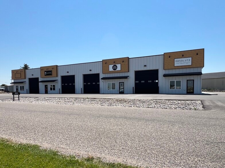 Primary Photo Of 3811 N Commerce Cir, Idaho Falls Light Manufacturing For Lease