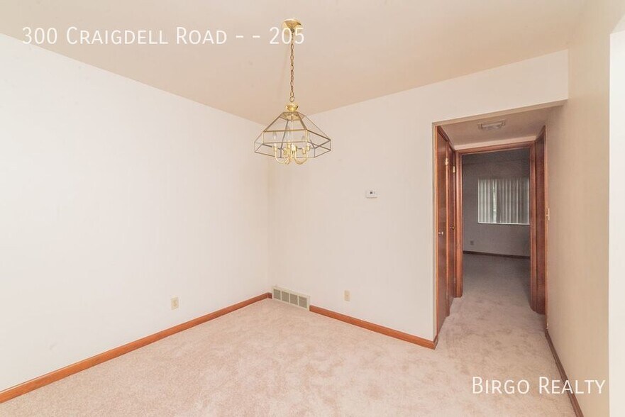 More Photos Of 300 Craigdell Rd, New Kensington Apartments For Sale