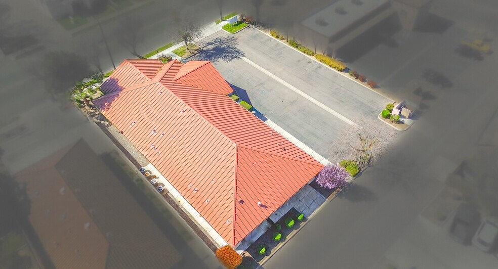 More Photos Of 222 I St, Los Banos Office For Lease