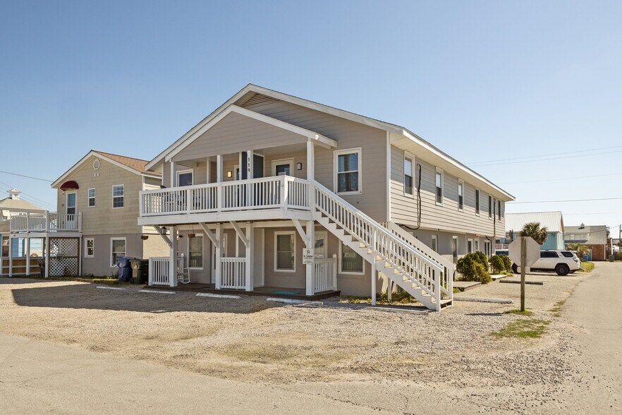 Primary Photo Of 119 W Bogue Blvd, Atlantic Beach Apartments For Sale