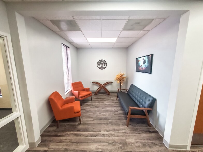 More Photos Of 2016 S Pueblo Blvd, Pueblo Office For Lease