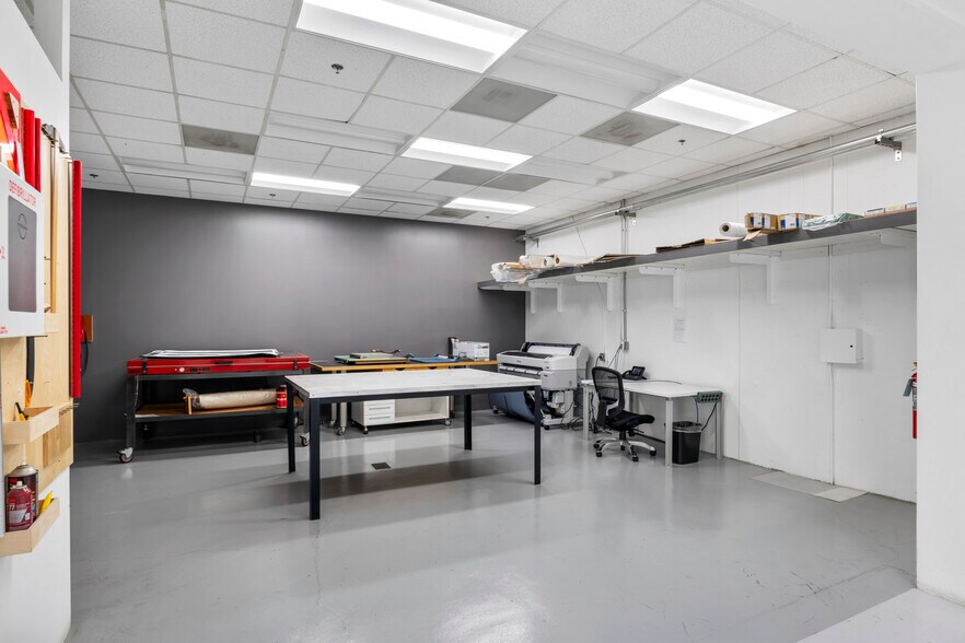 More Photos Of 9800 Campus Point Dr, San Diego Flex For Lease