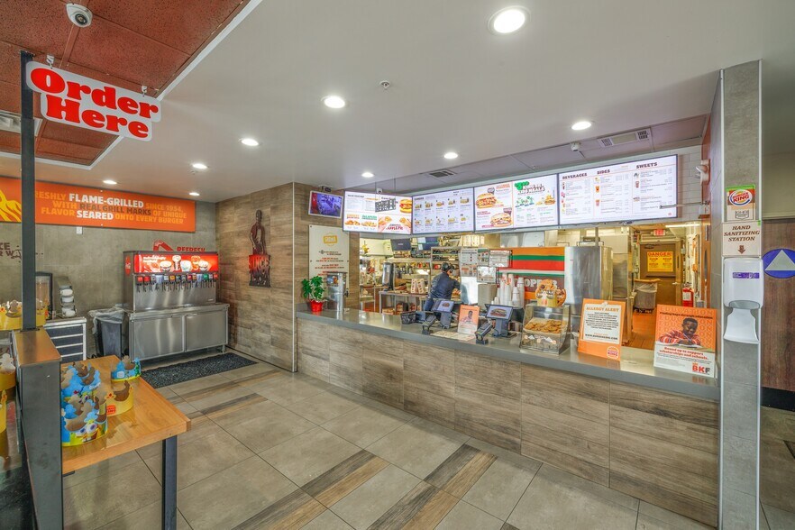 More Photos Of 5304 Old Redwood Hwy, Petaluma Fast Food For Sale