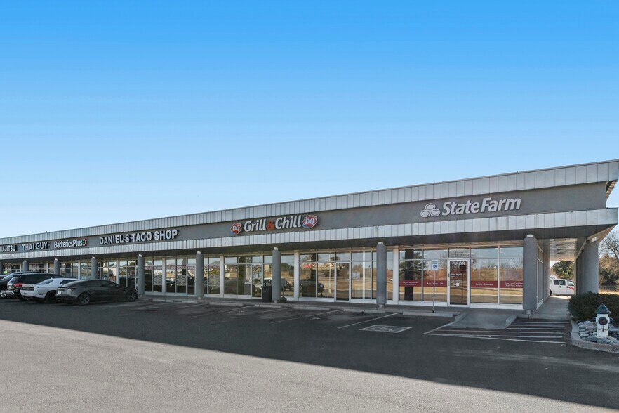 More Photos Of 6809-6829 Space Village Ave, Colorado Springs Freestanding For Sale