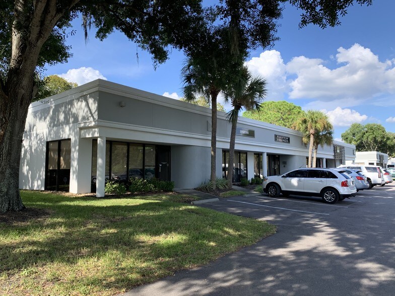 More Photos Of 11902-11970 Race Track Rd, Tampa Unknown For Lease