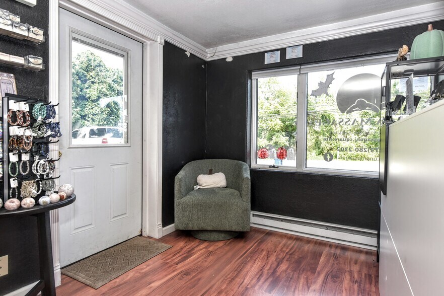 More Photos Of 276 State Rt.94, Vernon Medical For Sale