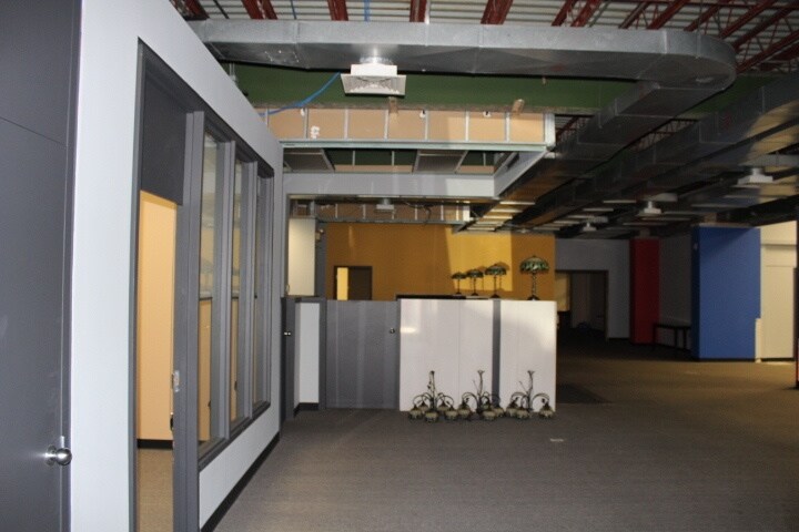 More Photos Of 121 N Chestnut St, Seymour Medical For Sale