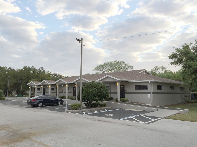 Primary Photo Of 31081-31089 US Hwy 19 N, Palm Harbor Office For Lease