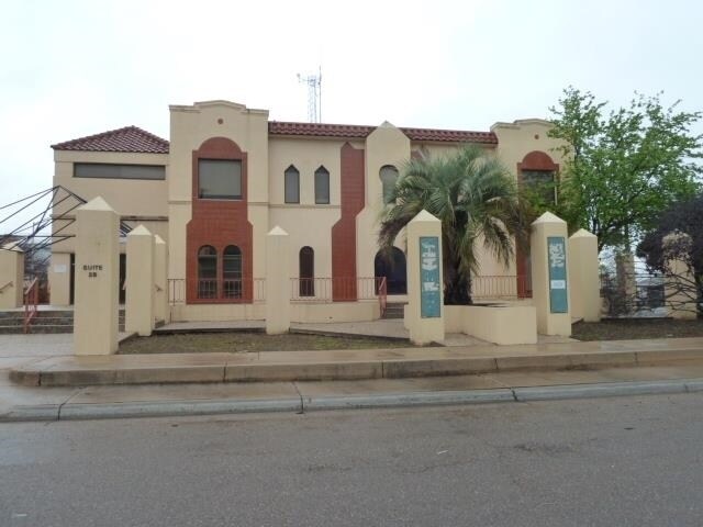 Primary Photo Of 1620 McClelland Ave, Laredo Medical For Lease