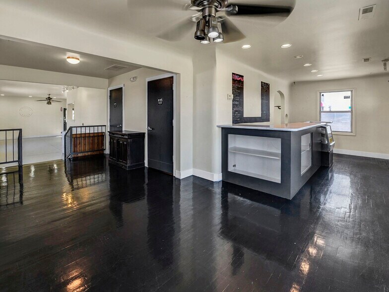 More Photos Of 5128 S 1900 W, Roy Restaurant For Sale