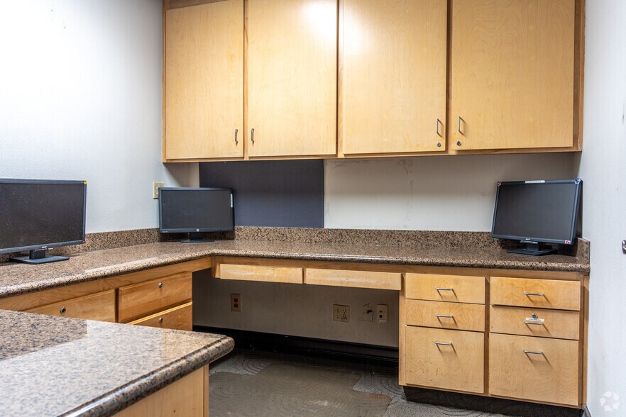 More Photos Of 1113 Alta Ave, Upland Medical For Lease