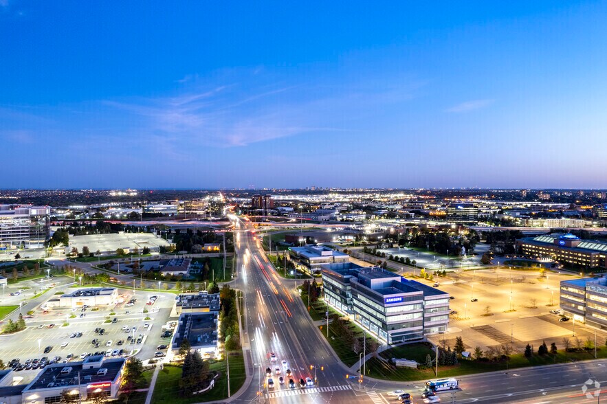 More Photos Of 7025 Langer Dr, Mississauga Office For Lease