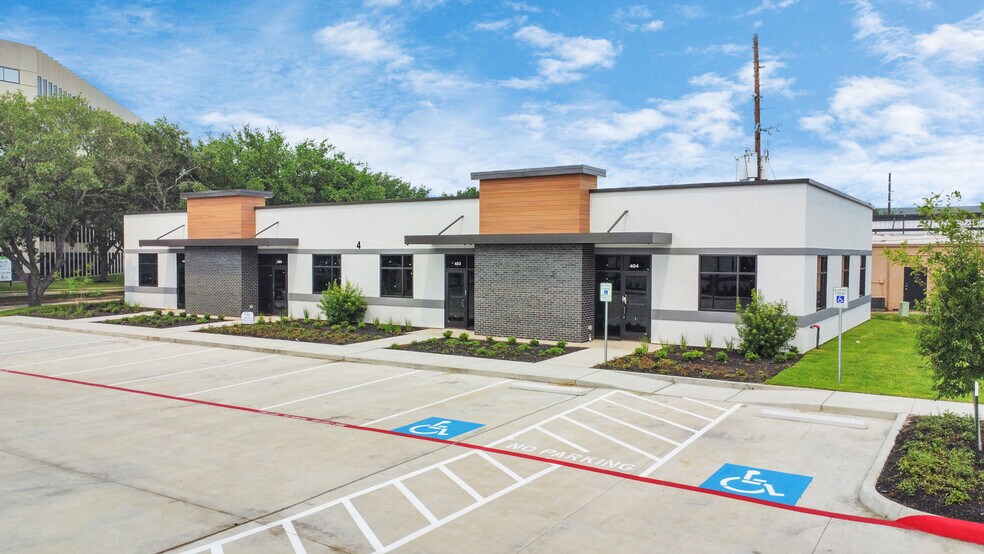 More Photos Of 4807 Sugar Grove Blvd, Stafford Medical For Lease
