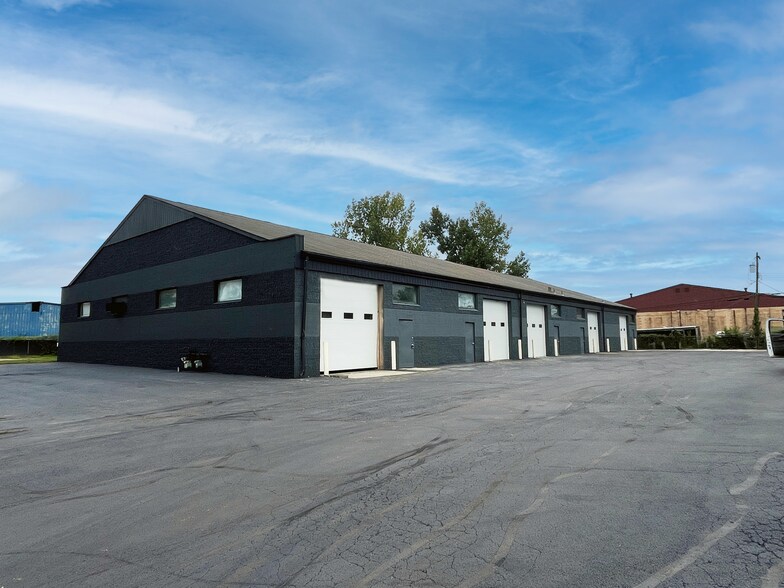 Primary Photo Of 3061-3069 Lamb Ave, Columbus Warehouse For Lease