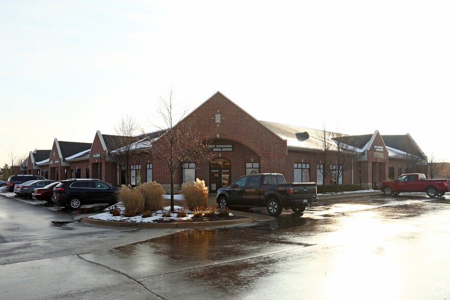 More Photos Of 5958 N Canton Center Rd, Canton Township Medical For Lease