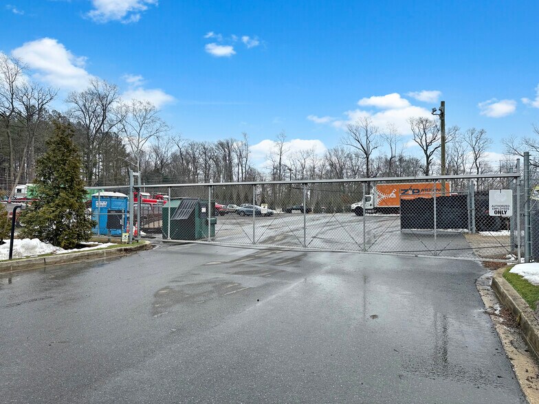 More Photos Of 630 Md Rt 3 N Ln, Millersville Land For Lease