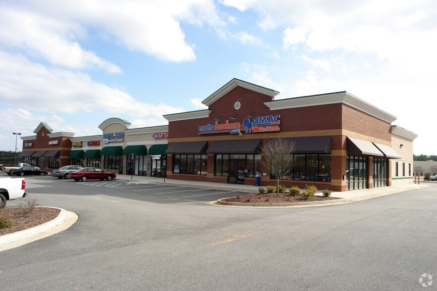 More Photos Of 1381-1403 Highway 20 W, McDonough General Retail For Sale