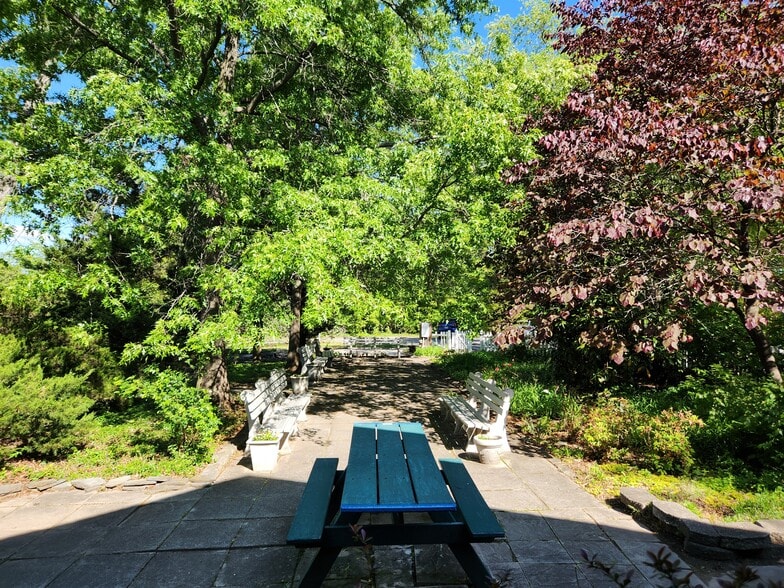 More Photos Of 4700 Erie St, College Park Office For Sale