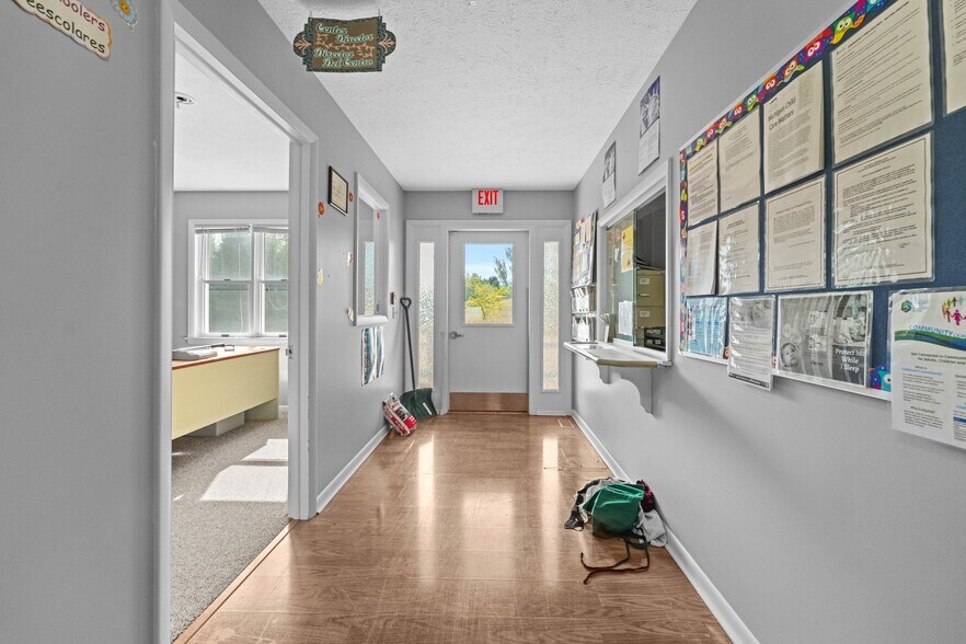 More Photos Of 1878 SW Bayshore Dr, Suttons Bay Light Distribution For Sale