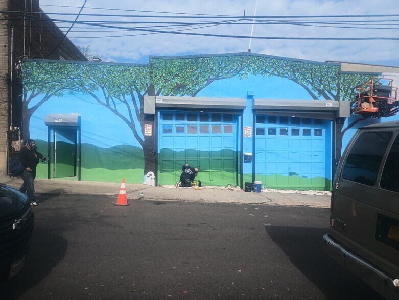 Primary Photo Of 81-83 Prospect St, Staten Island Industrial For Lease
