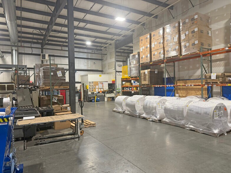 More Photos Of 33 Main St, Windham Manufacturing For Sale
