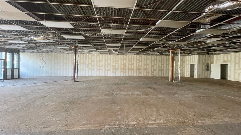 More Photos Of 756-768 Memorial Pky, Phillipsburg Freestanding For Lease