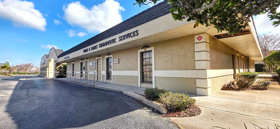 Primary Photo Of 2323 Curlew Rd, Dunedin Medical For Sale