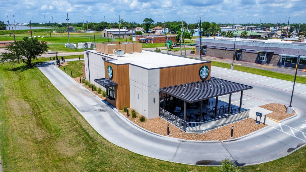 More Photos Of 905 N Brazosport Blvd, Freeport Fast Food For Lease