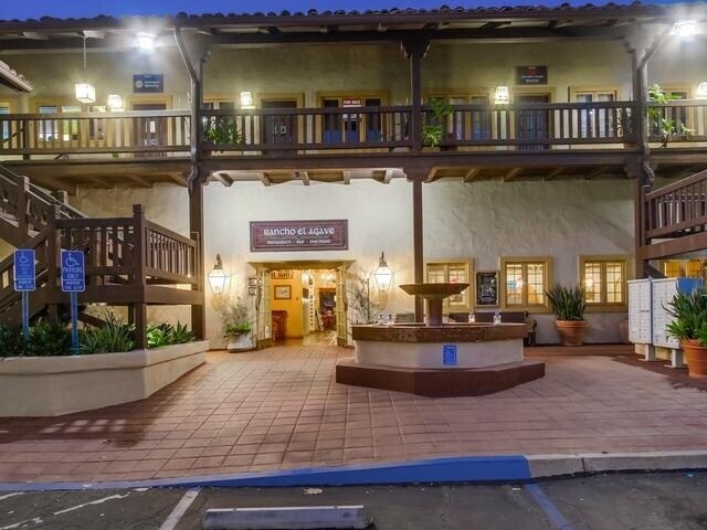 More Photos Of 110 Civic Center Dr, Vista Office For Lease