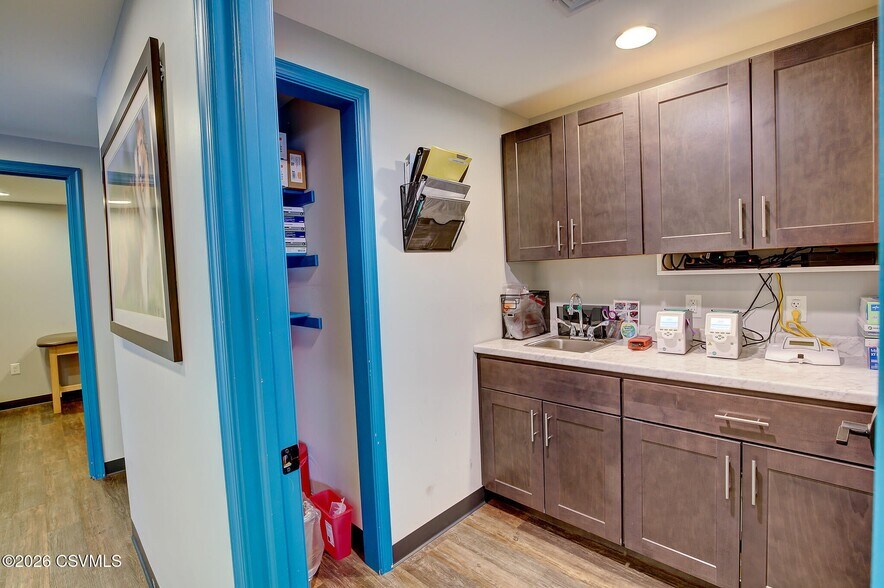 More Photos Of 121 Jpm Rd, Lewisburg Medical For Sale