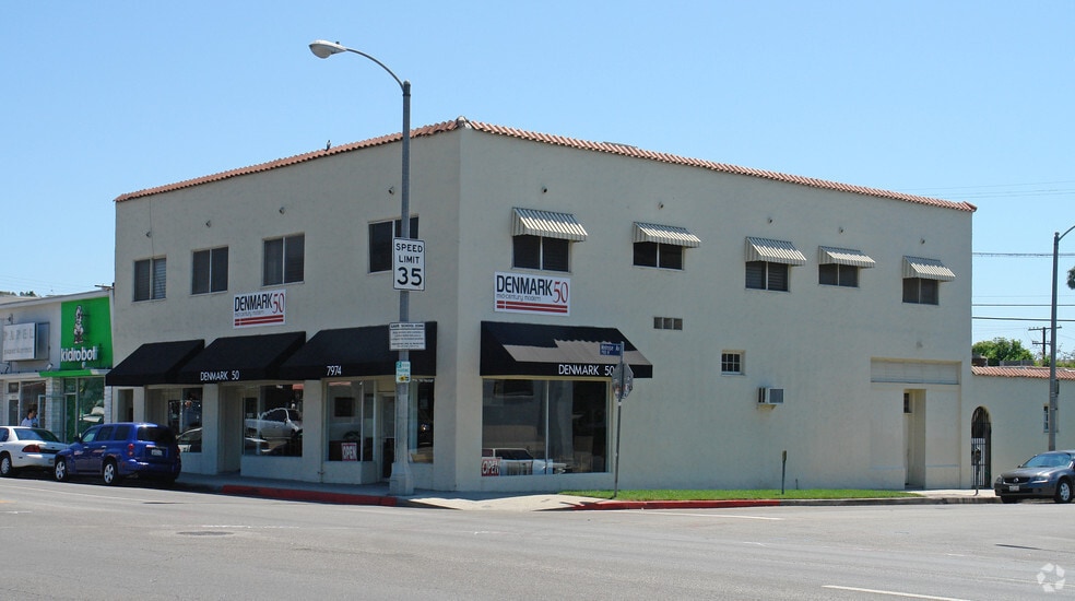 Primary Photo Of 7974-7978 Melrose Ave, Los Angeles Storefront For Lease