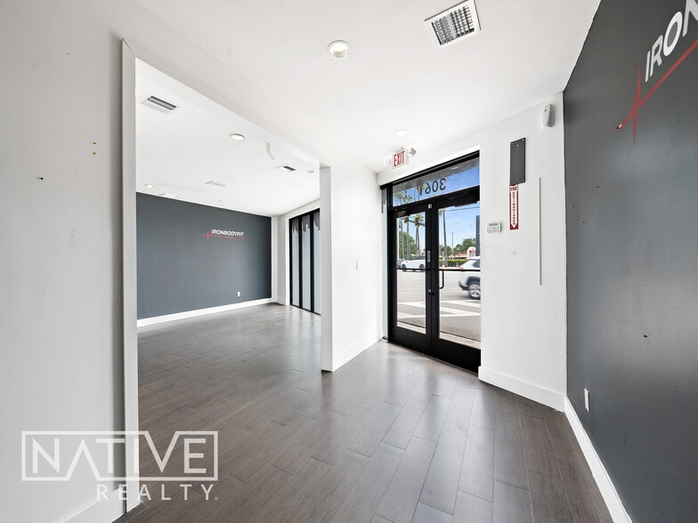 More Photos Of 3061 N Federal Hwy, Fort Lauderdale Storefront For Lease
