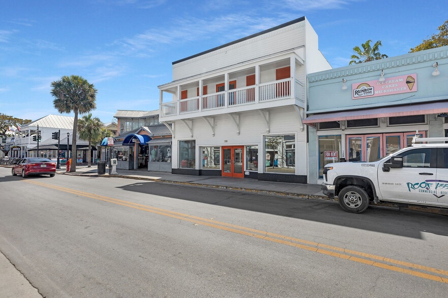 More Photos Of 132 Duval St, Key West Restaurant For Lease