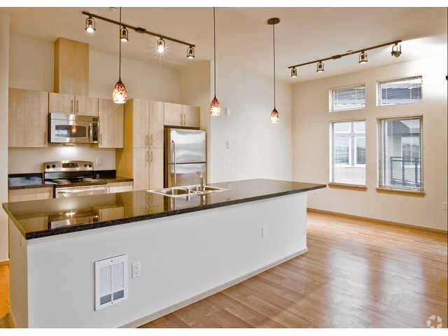 More Photos Of 1133 Lake Washington Blvd, Renton Apartments For Lease