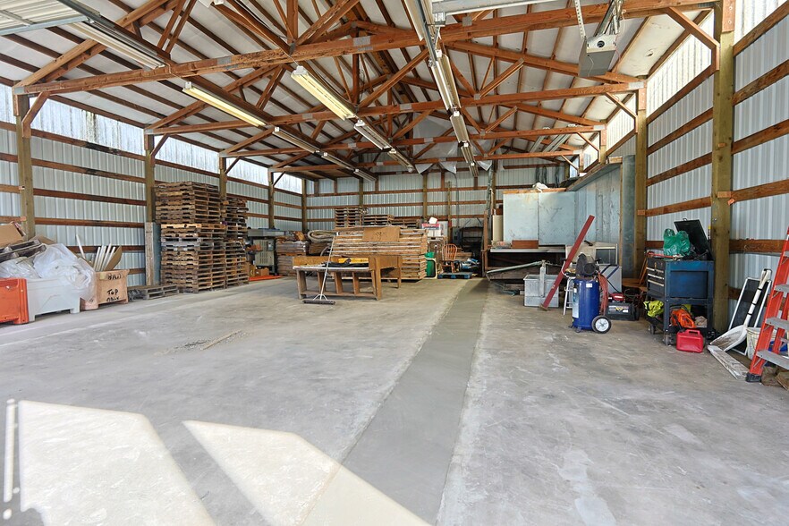 More Photos Of 63355 Charleston Rd, Coos Bay Warehouse For Sale