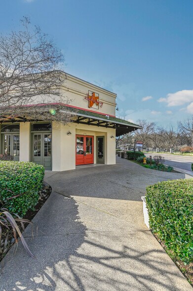 More Photos Of 191 Main St, Murphys General Retail For Sale