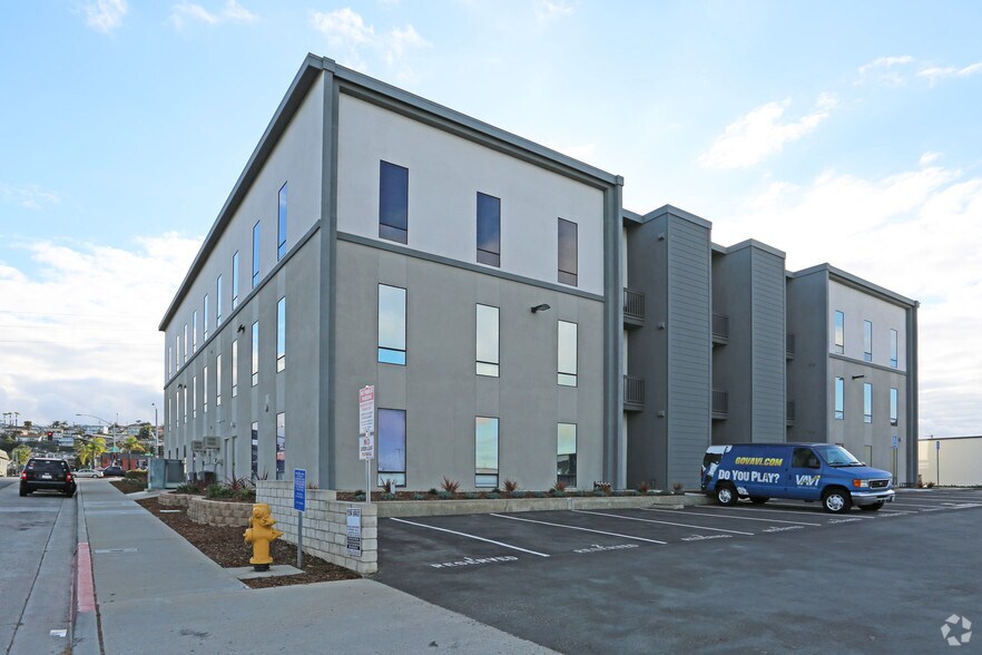 More Photos Of 1094 Cudahy Pl, San Diego Office For Lease