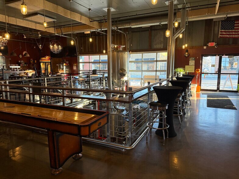 More Photos Of 4165 W Broadway Ave, Robbinsdale Restaurant For Sale