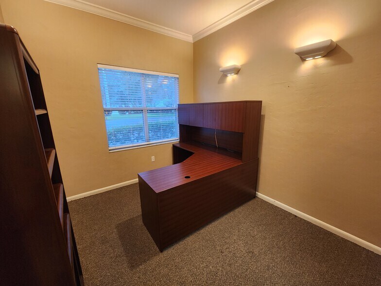 More Photos Of 101 NW 75th St, Gainesville Office For Lease