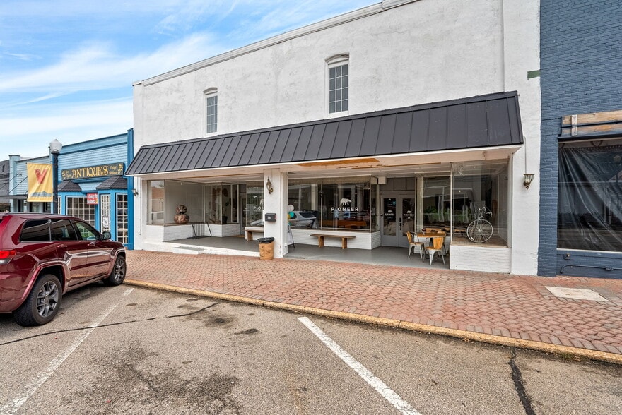 More Photos Of , Hogansville Unknown For Sale