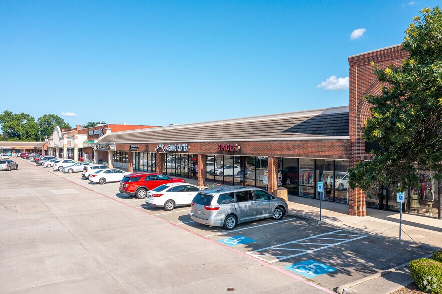 More Photos Of 2040-2070 W Spring Creek Pky, Plano Storefront For Lease
