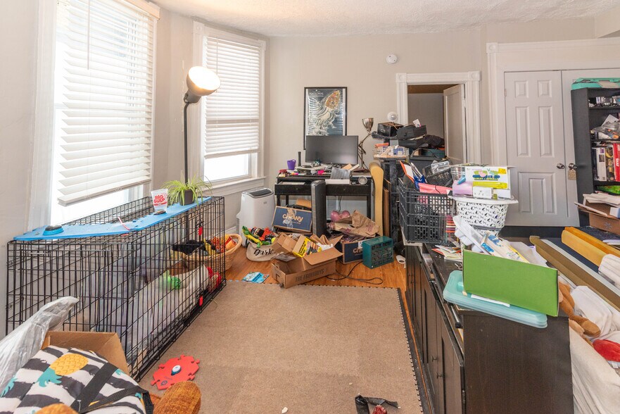 More Photos Of 4008 Primrose Ave, Baltimore Apartments For Sale