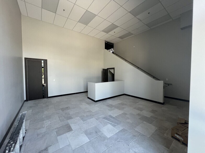 More Photos Of 4906 Alcoa Ave, Vernon Warehouse For Sale