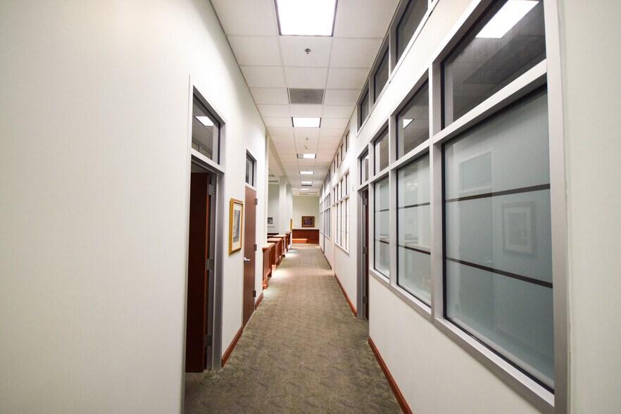 1001 La Harpe Blvd, Little Rock, AR 72201 Office For Sale