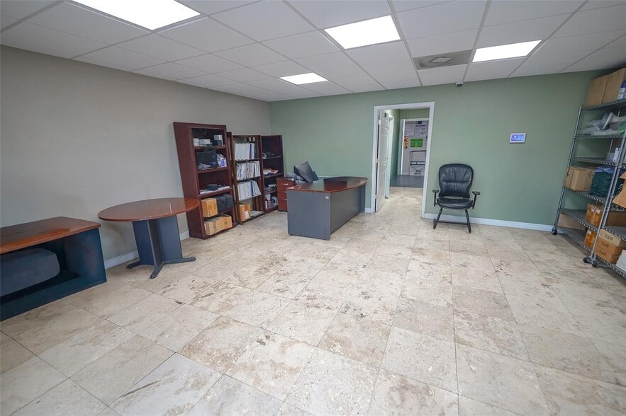 More Photos Of , Tampa Office For Sale