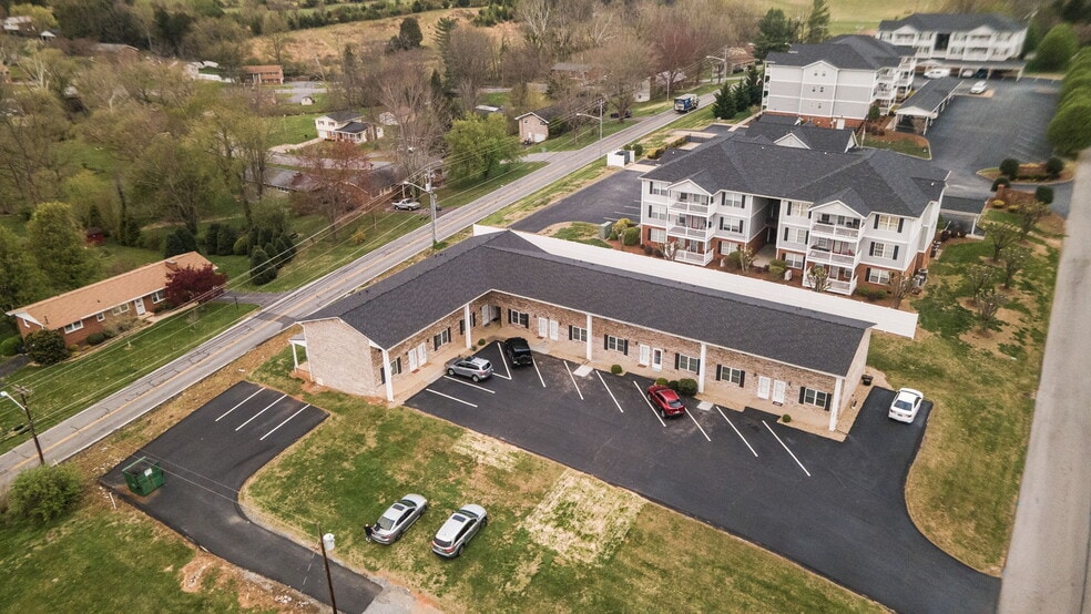 More Photos Of 730 Sir Echo Dr, Kingsport Multifamily For Sale