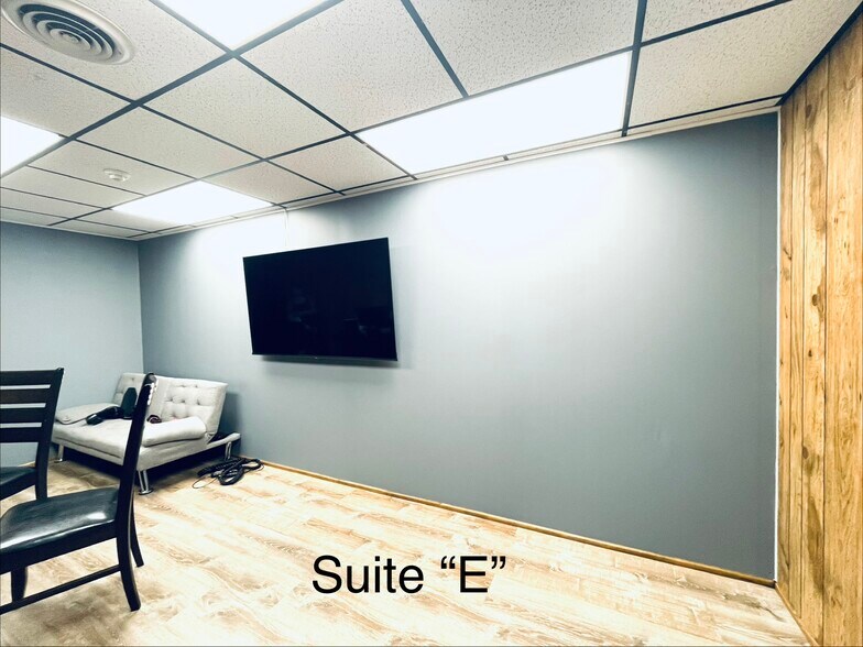 More Photos Of 326 Bustleton Pike, Feasterville Trevose Medical For Lease