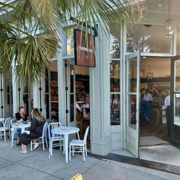 Primary Photo Of 267 Rutledge Ave, Charleston Restaurant For Sale